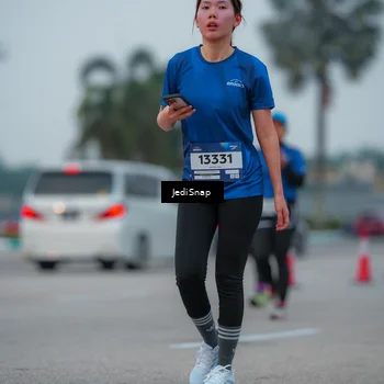 Runner Photo 7537706