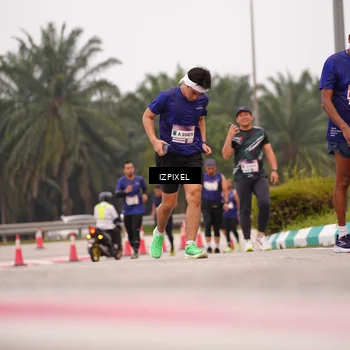 Runner Photo 7537721