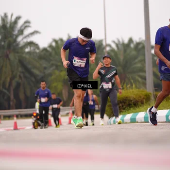 Runner Photo 7537722