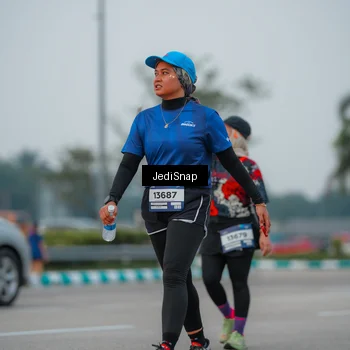 Runner Photo 7537727