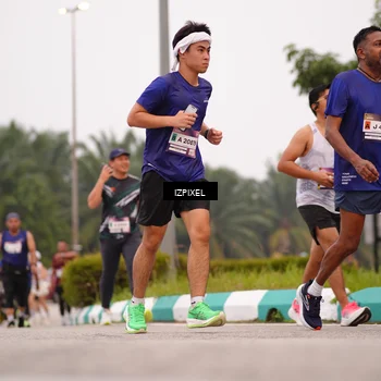 Runner Photo 7537733