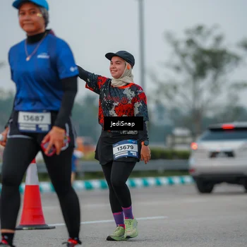 Runner Photo 7537736