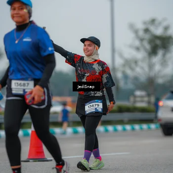 Runner Photo 7537743