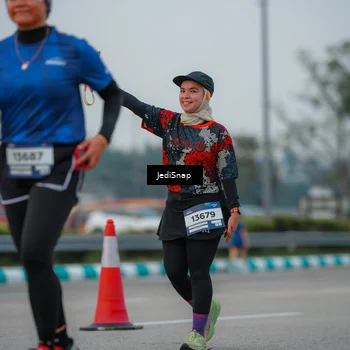 Runner Photo 7537746
