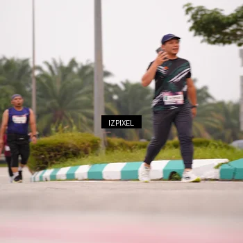 Runner Photo 7537748