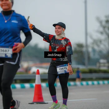Runner Photo 7537752