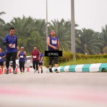 Runner Photo 7537760