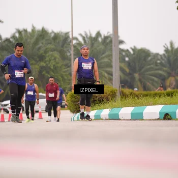Runner Photo 7537761