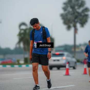Runner Photo 7537766
