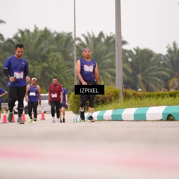 Runner Photo 7537771
