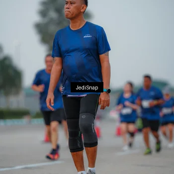 Runner Photo 7537784