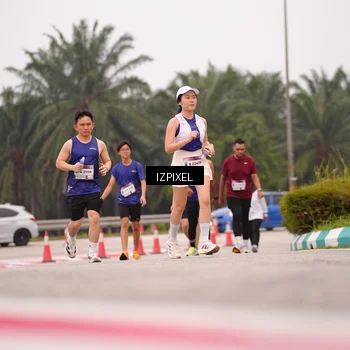Runner Photo 7537788