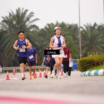 Runner Photo 7537793