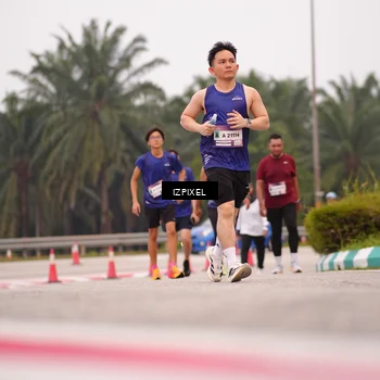 Runner Photo 7537805