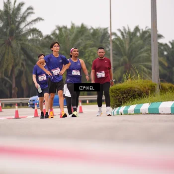 Runner Photo 7537830