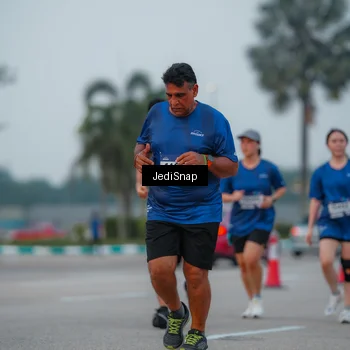 Runner Photo 7537838