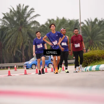Runner Photo 7537842