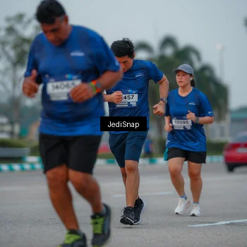 Runner Photo 7537843