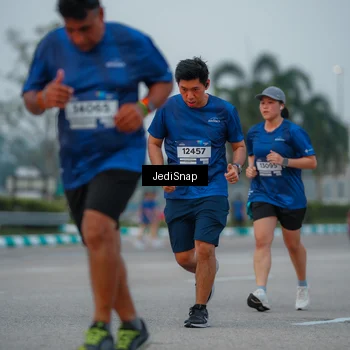Runner Photo 7537850