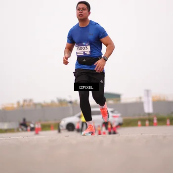 Runner Photo 7537856