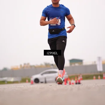 Runner Photo 7537859