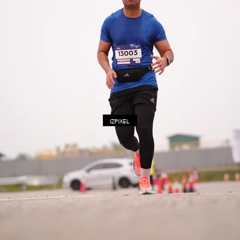 Runner Photo 7537862