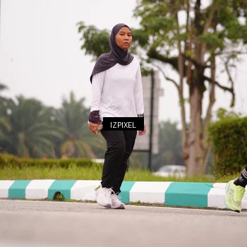 Runner Photo 7537867