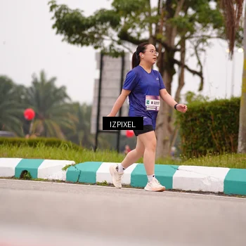 Runner Photo 7537899
