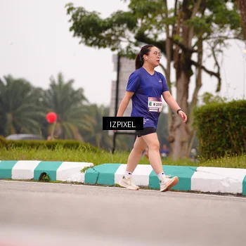 Runner Photo 7537900