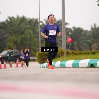 Runner Photo 7537907