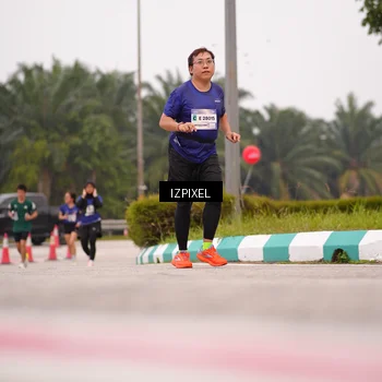 Runner Photo 7537909