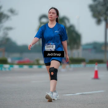 Runner Photo 7537914