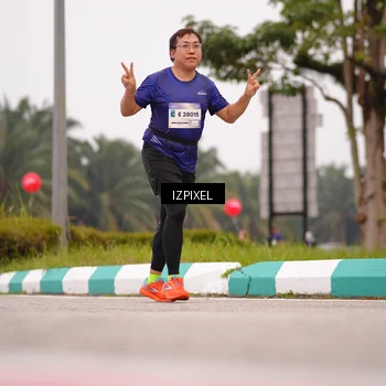 Runner Photo 7537925