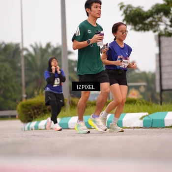 Runner Photo 7537939