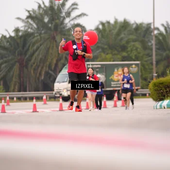 Runner Photo 7537945