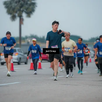 Runner Photo 7537946
