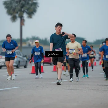 Runner Photo 7537949