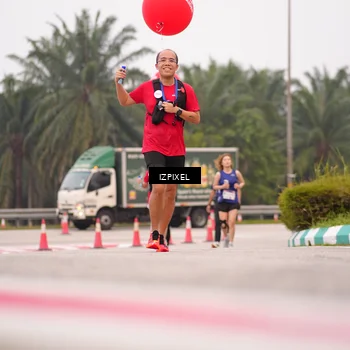Runner Photo 7537961