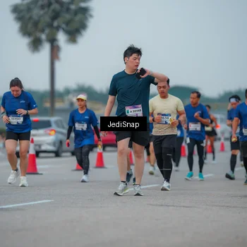 Runner Photo 7537964