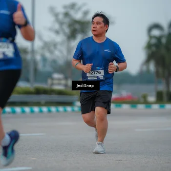 Runner Photo 7537967