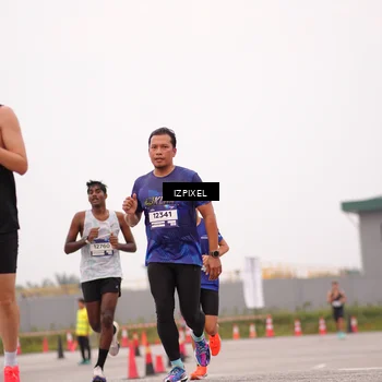 Runner Photo 7537974
