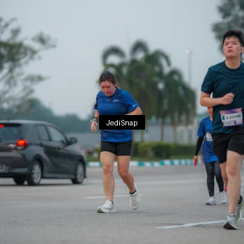 Runner Photo 7537976