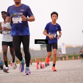 Runner Photo 7537983