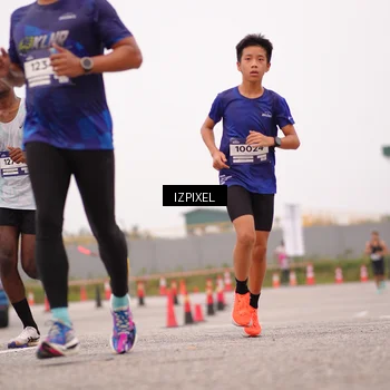 Runner Photo 7537985