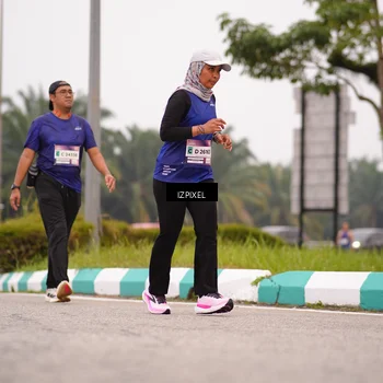 Runner Photo 7538003