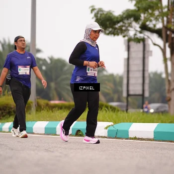 Runner Photo 7538011