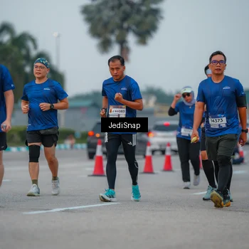 Runner Photo 7538023