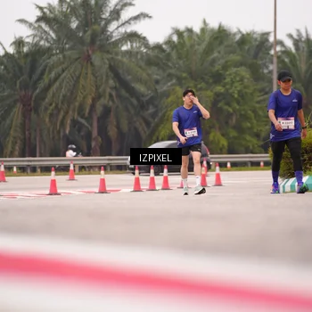 Runner Photo 7538030