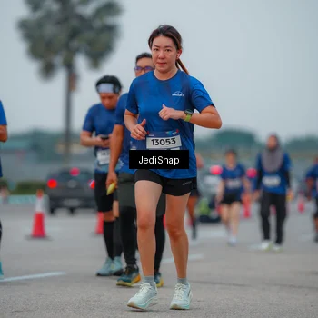 Runner Photo 7538032