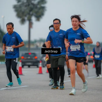 Runner Photo 7538034